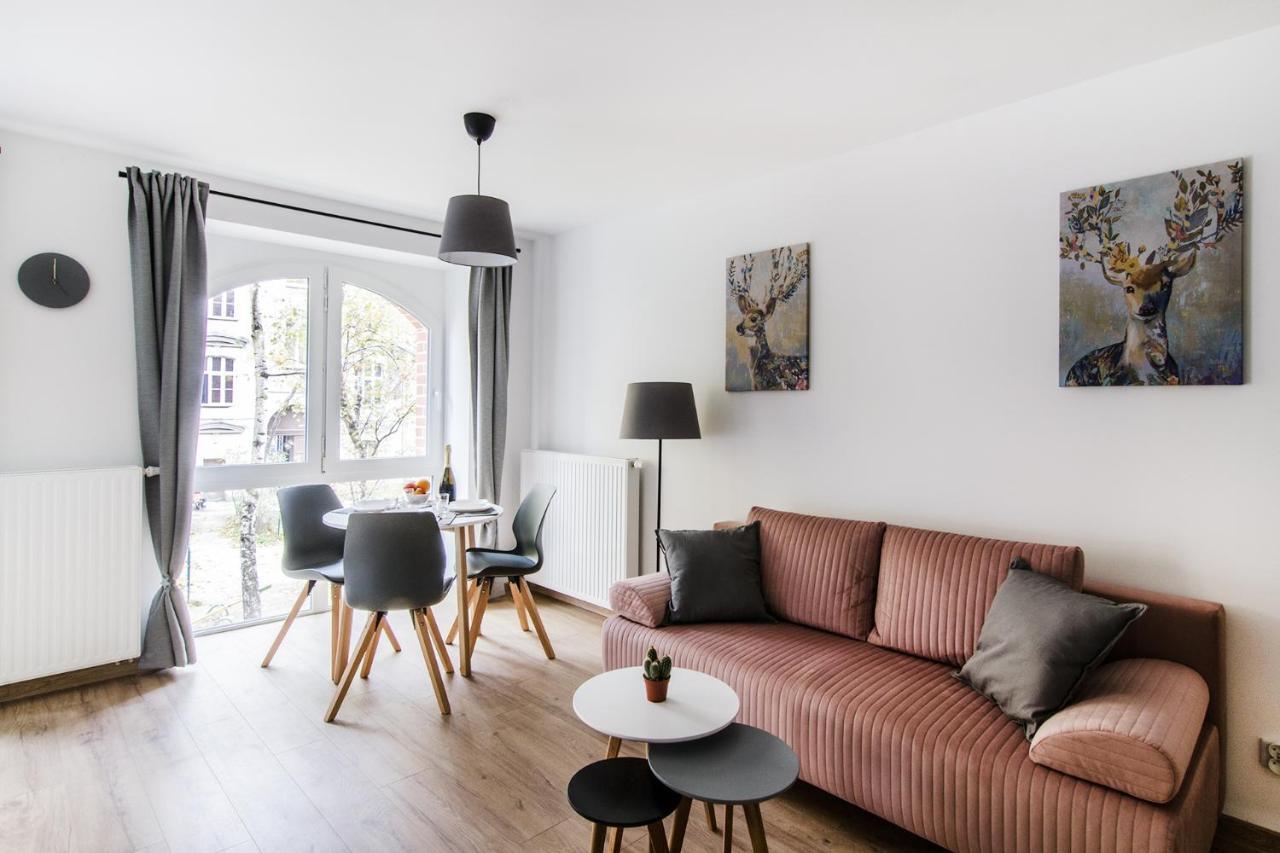 Wroclaw Central City Apartments- Self Check-In 24H, Wifi — Photos 3